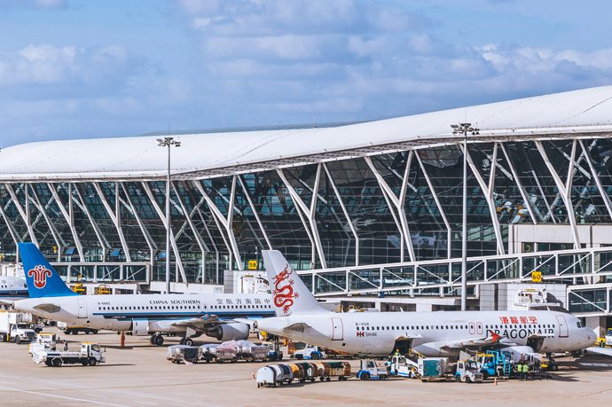 成都今日達航空快遞物流有限公司，跨省當天件包括國內跨省限時（6小時、8小時、12小時、16小時）-航空快遞；海鮮空運、肉類瓜果蔬菜緊急運輸-食品類專線；寵物托運；