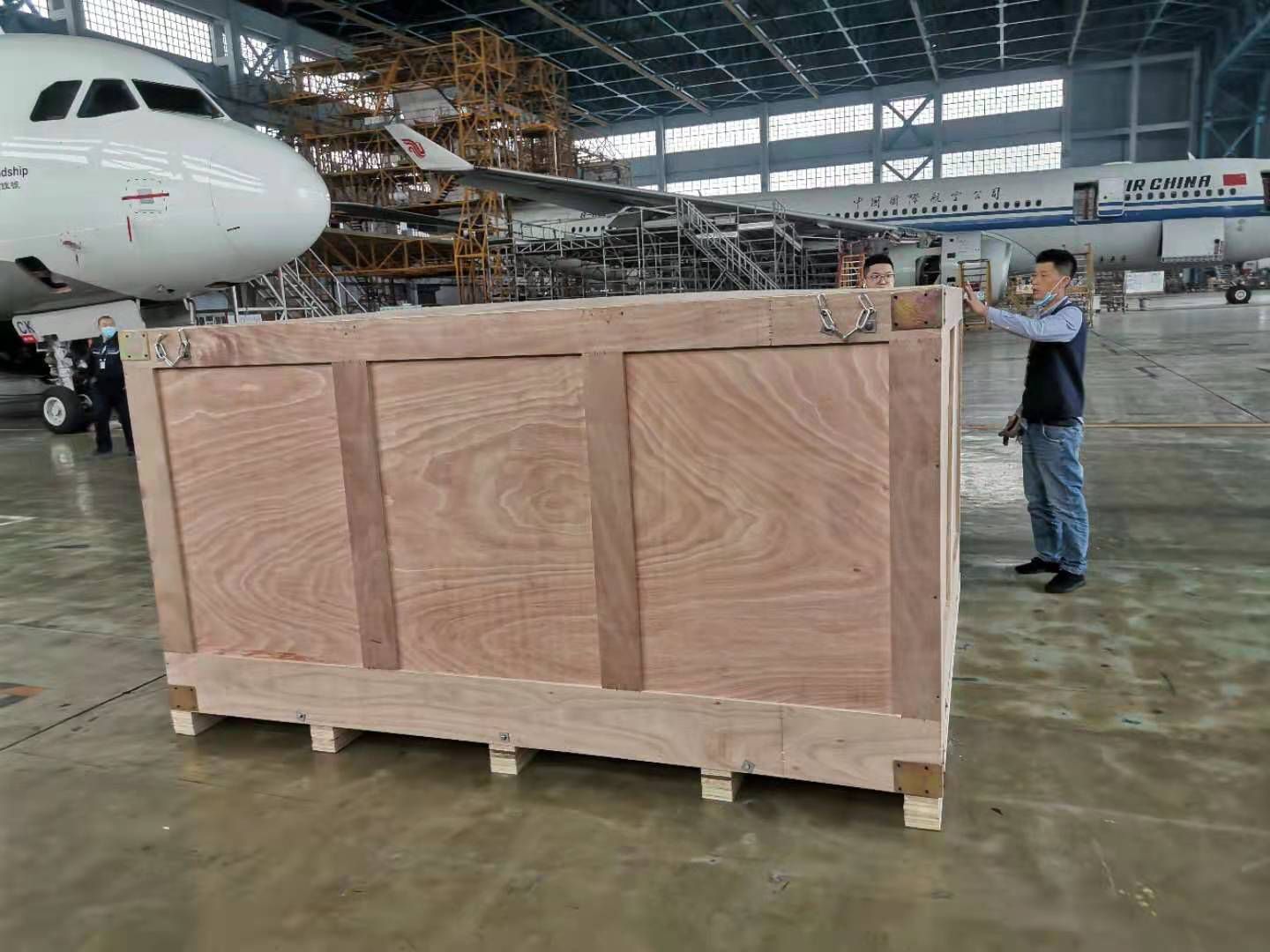  貴重物品航空貨運(yùn)-四川成都機(jī)場貨運(yùn)站
